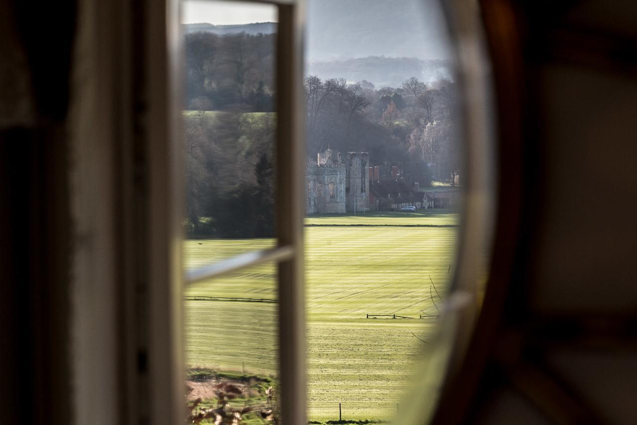 Cowdray Lodge Midhurst Exterior foto